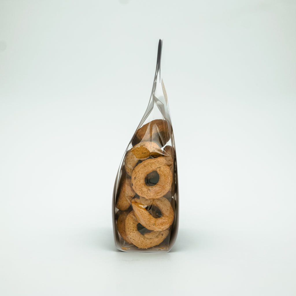 Taralli al Nero di Troia