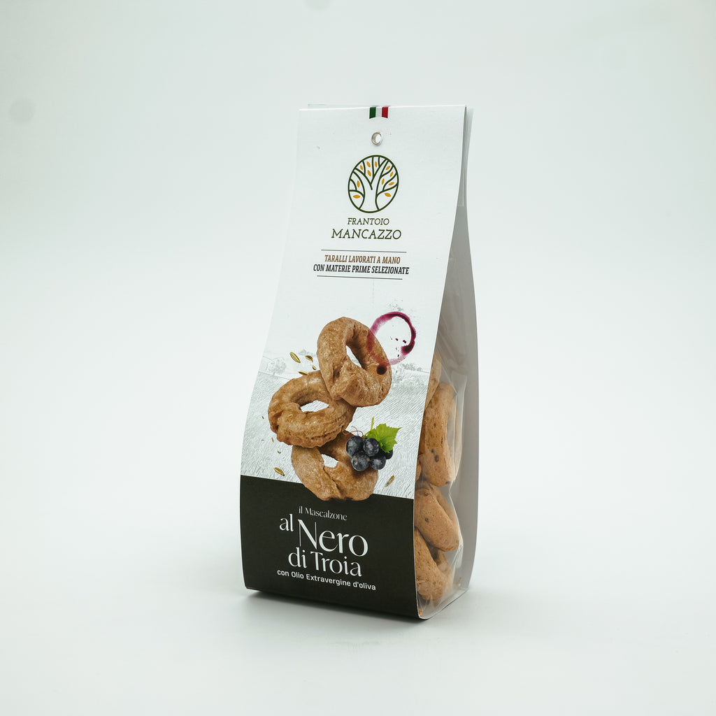 Taralli al Nero di Troia